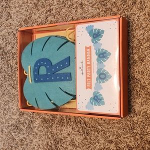 Hallmark ROAR Felt Party Banner